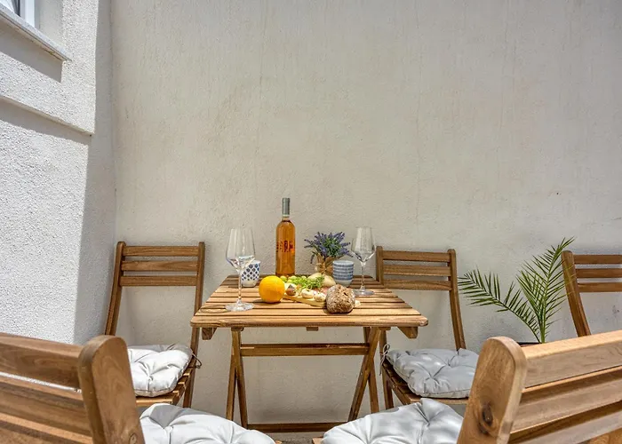 Summer Breeze Apartment Mali Losinj